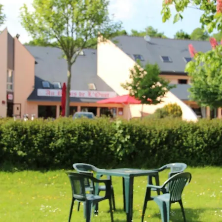 Au Relais De L'oust